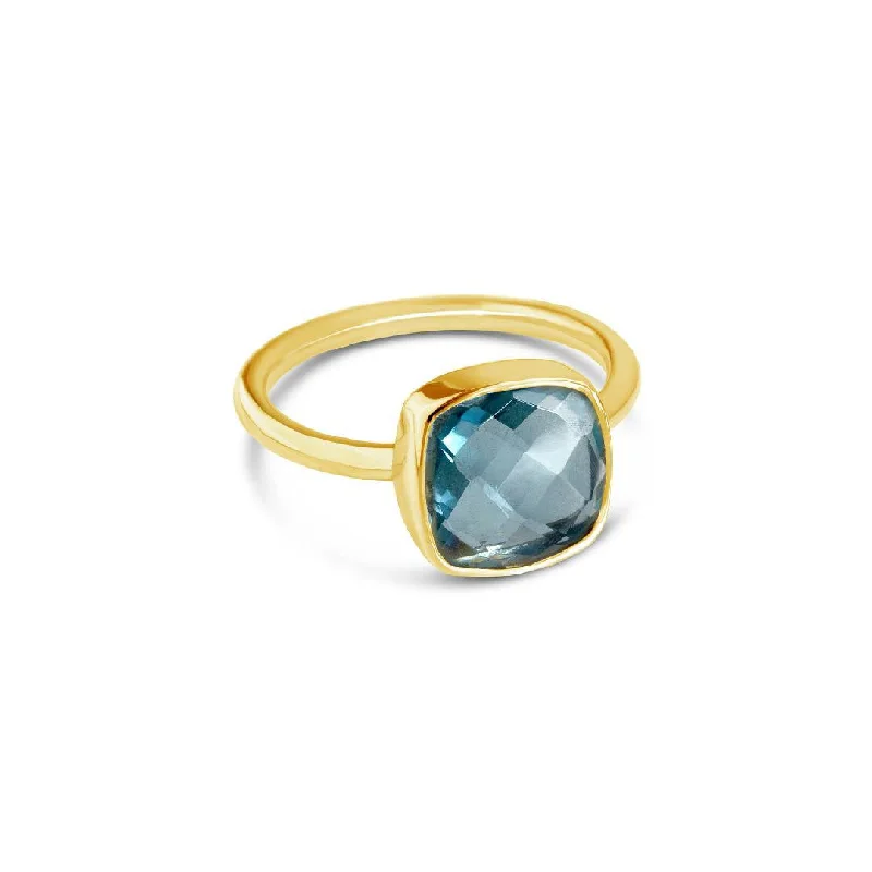 Amethyst Gemstone Rings in a Vintage - Style SettingBlue Topaz Cocktail Ring | Gold