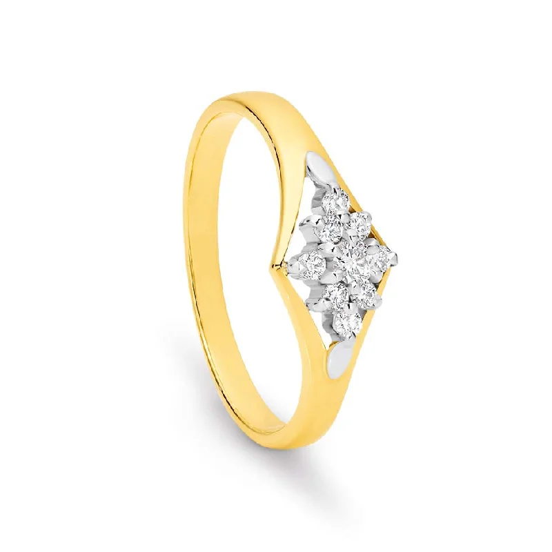 Custom - Designed Diamond Rings to Reflect Your Personality9K Yellow GOld Cluster Diamond Ring TDW 0.17ct GH SI2-I1