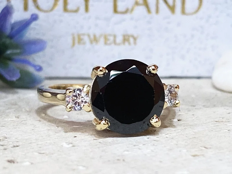 Ruby Gemstone Rings with Diamond AccentsBlack Onyx Ring - December Birthstone - Statement Engagement Ring with Round Black Onyx Gemstone and Clear Quartz Accents