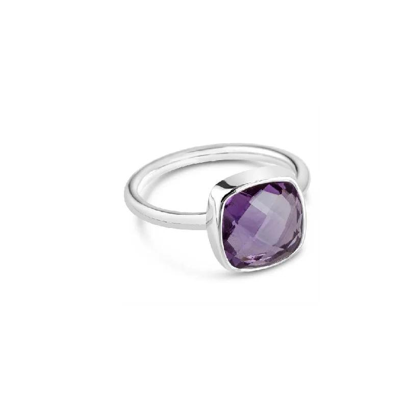 Emerald Gemstone Rings with Filigree - Bordered SettingsPurple Amethyst Cocktail Ring | Silver