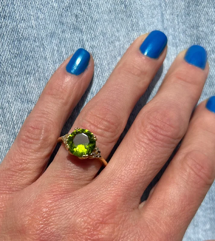 Multi - Gemstone Rings with a Rainbow of ColorsPeridot Ring - August Birthstone - Statement Engagement Ring with Round Peridot Gemstone and Clear Quartz Accents