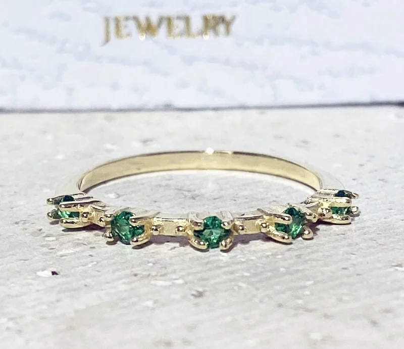 Amethyst Gemstone Rings in a Vintage - Style SettingEmerald Ring - May Birthstone - Stacking Ring with Five Round Emerald Gemstones