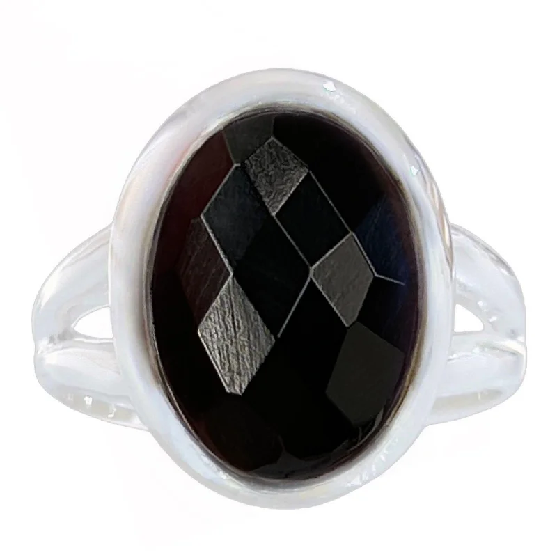 Sapphire Gemstone Rings in a Cathedral SettingLaihas Iridescent Oval Onyx Ring