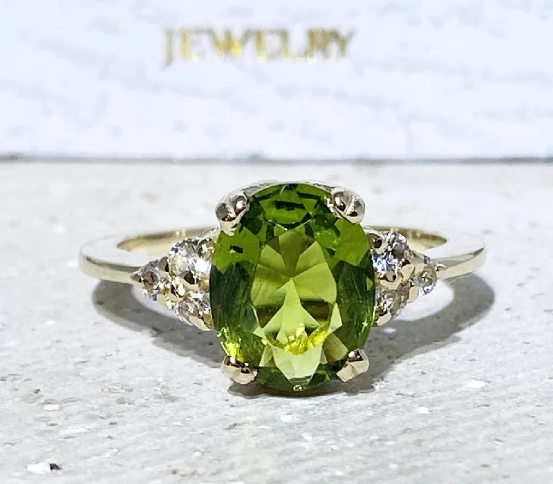 Amethyst Gemstone Rings in a Vintage - Style SettingPeridot Ring - August Birthstone Jewelry - Statement Engagement Ring with Oval Peridot Gemstone and Clear Quartz Accents