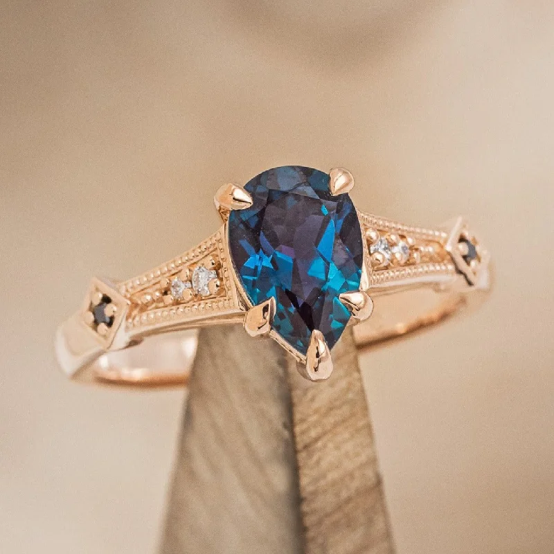 "ANNORA" - PEAR SHAPED LAB-GROWN ALEXANDRITE ENGAGEMENT RING WITH DIAMOND ACCENTS