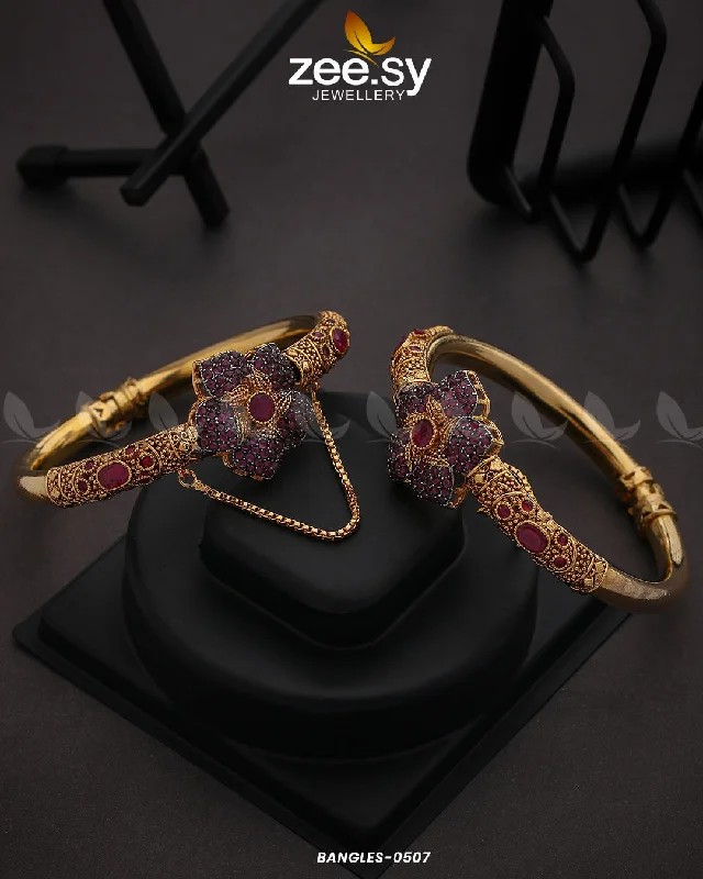 Stackable Bangle Sets for a Trendy LookBANGLES-0507