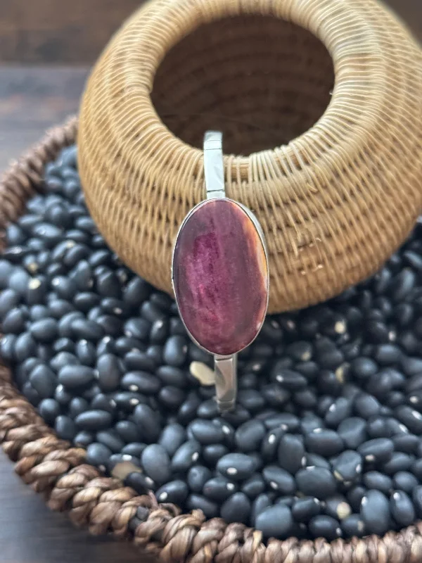 Vintage - Inspired Cuff Bracelets with Floral MotifsNavajo Made Purple Spiny Oyster & Sterling Silver Cuff Bracelet