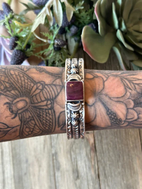 Leather Cuff Bracelets with Metal Stud EmbellishmentsFrancis Yazzie Purple Spiny Oyster & Sterling Silver Cuff Bracelet