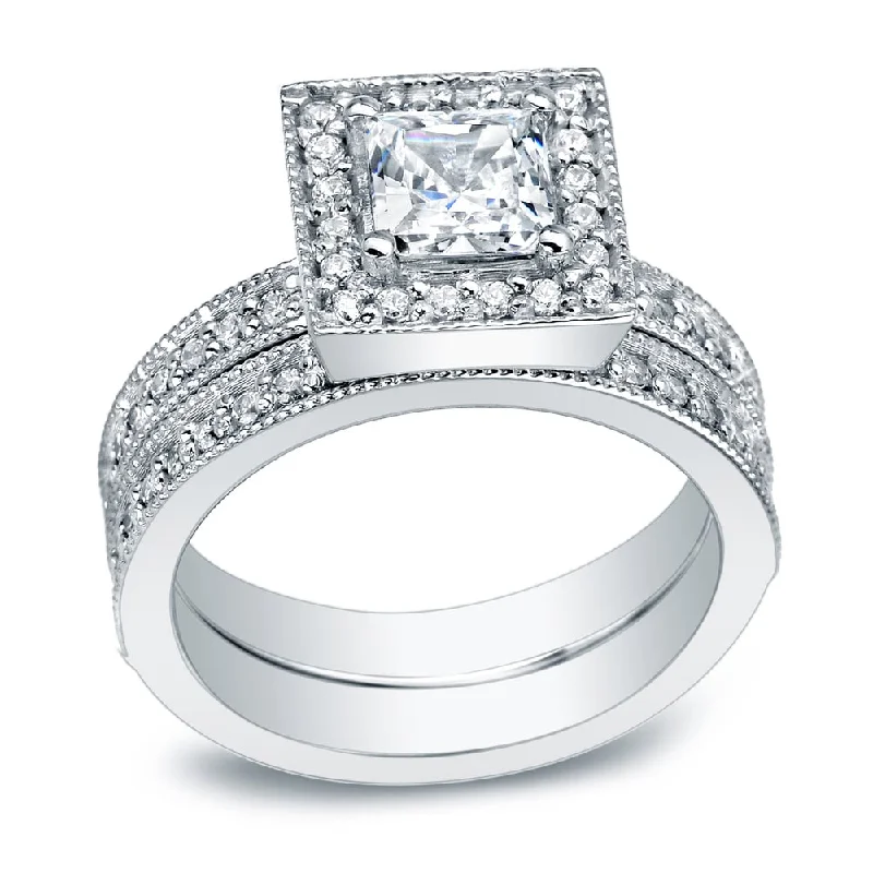 Auriya Platinum 1 1/2ctw Vintage Princess-cut Halo Diamond Engagement Ring Set