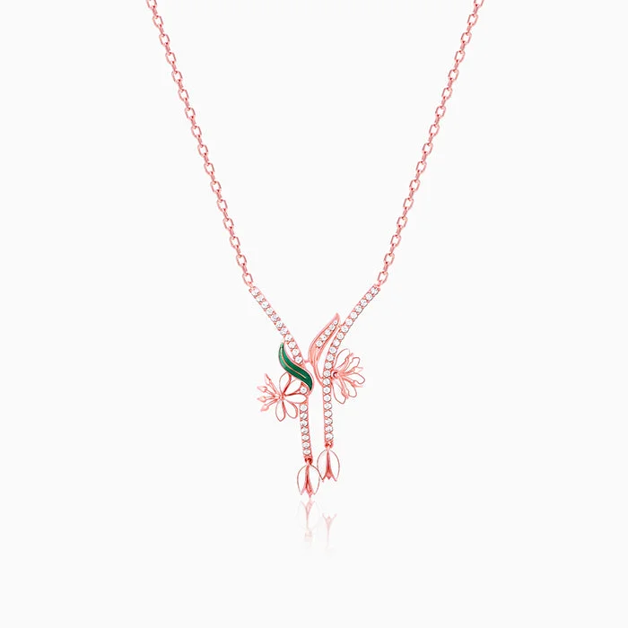 Nature - Inspired Pendant Necklaces with Leaf or Flower DesignsRose Gold Snowy Safed Musli Necklace